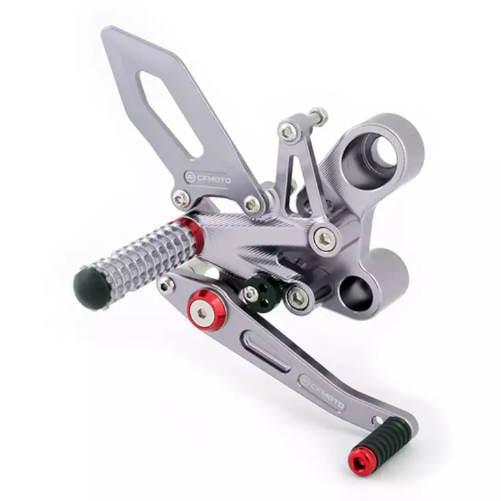 CFMOTO Hopeinen säädeltävä poljinsarja oikealle 800NK - Moottoripyörän kahvat ja polkimet - 880 - 1