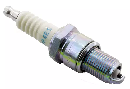 NGK sparkplug BPR4ES - Duell muut varaosat ja tarvikkeet - 135090 - 1