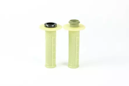 Renthal MX R-Works Lock-On Grips Kevlar Tapered Half Waffle - Duell MP varaosat ja tarvikkeet - 69640 - 1