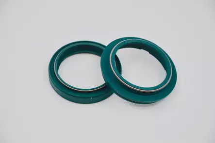 SKF Oil & Dust Seal 43 mm. - OHLINS - Duell MP varaosat ja tarvikkeet - 124250 - 1