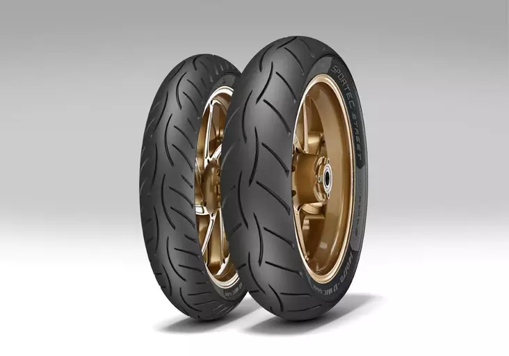 Metzeler Sportec Street 2 90/90-14 M/C 46S TL F/R - Duell renkaat - 89761 - 1