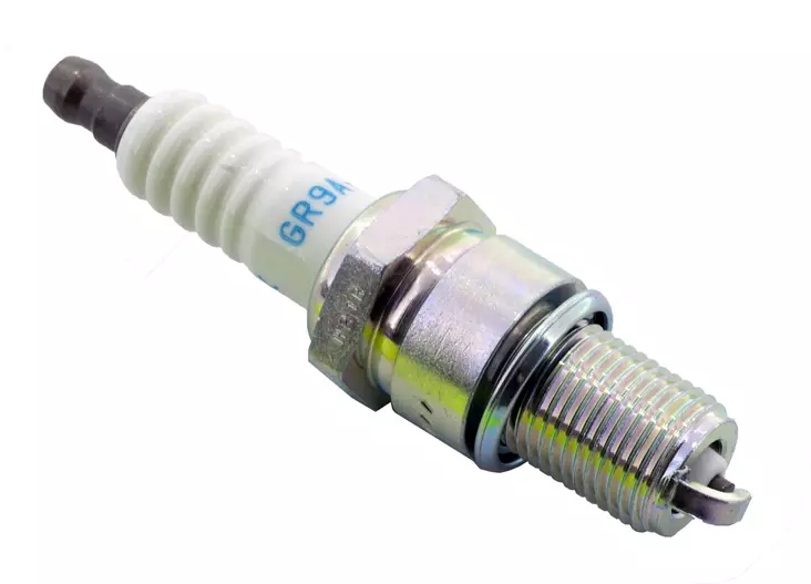 NGK sparkplug GR9A-EG - Duell muut varaosat ja tarvikkeet - 133611 - 1