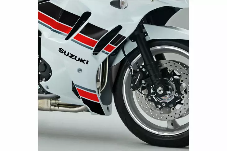 Puig Extenda Fenda Gsx650F/Gsx1250F - Duell MP varaosat ja tarvikkeet - 92701 - 1