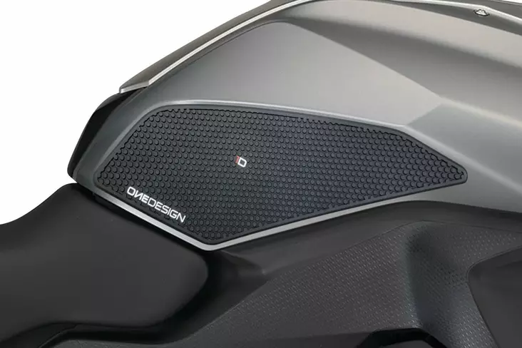 Puig Lateral Tank Pads Bmw C/Black - Duell MP varaosat ja tarvikkeet - 99151 - 1