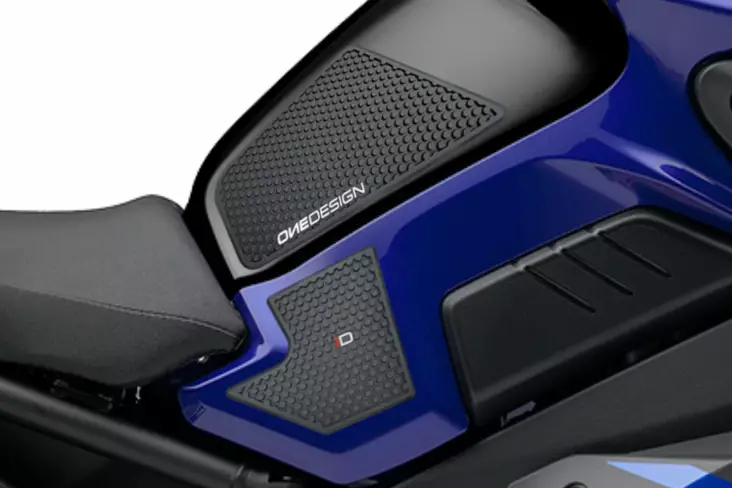 Puig Lateral Tank Pads Yamaha C/Black - Duell MP varaosat ja tarvikkeet - 99481 - 1