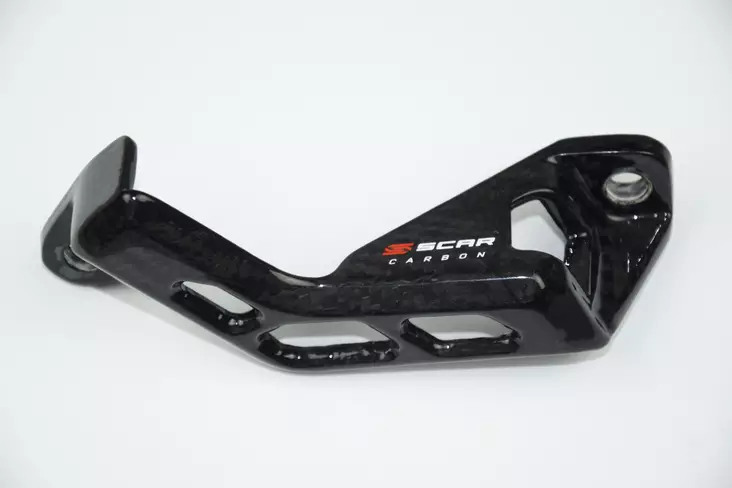 Scar Carbon Rear Caliper Guard - Yamaha - Duell MP varaosat ja tarvikkeet - 75511 - 1