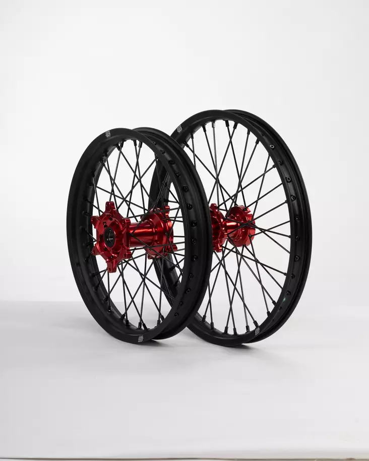 Sixty5 Honda Musta/Punainen 1.6-21/2.15-19 MX vannesarja - Duell MP varaosat ja tarvikkeet - 63651 - 1