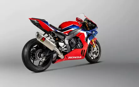 Akrapovic Slip-On Line (Titaani) Track Day CBR1000RR-R SP 2020- - Duell MP varaosat ja tarvikkeet - 68511 - 1