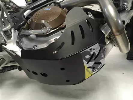 AXP Skid Plate PHD 6mm Black Husqvarna FE250/FE350 17-23 - Duell MP varaosat ja tarvikkeet - 86951 - 1