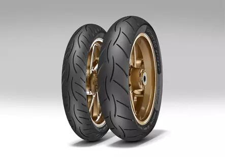 Metzeler Sportec Street 2 90/90-14 M/C 46S TL F/R - Duell renkaat - 89761 - 1