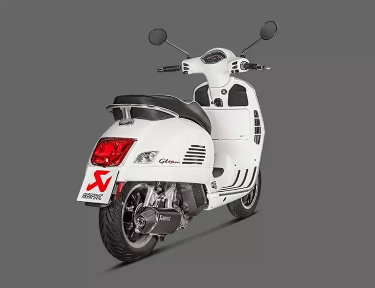 Akrapovic Slip-On Line (SS) GTS125/150 I.E Super 2021- - Duell MP varaosat ja tarvikkeet - 67982 - 1