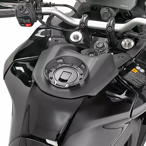 Givi Flange Yamaha Tracer 9Gt GT+ '25 - Duell MP varaosat ja tarvikkeet - 102262 - 1