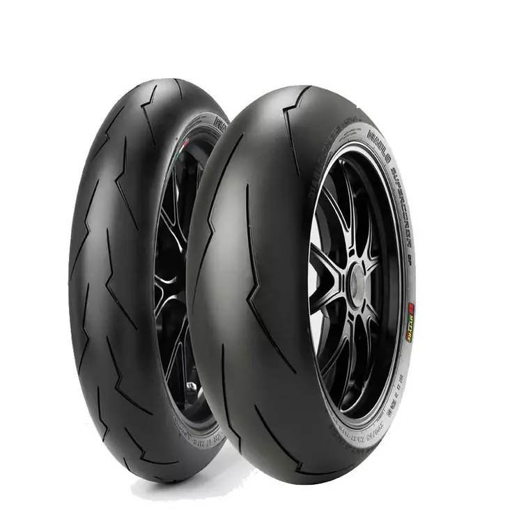 Pirelli Diablo Supercorsa SP V3 180/55 ZR 17 M/C (73W) TL Re. - Duell renkaat - 64742 - 1