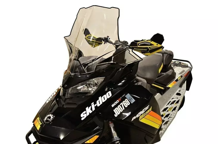 Powermadd Tuulilasi Ski-Doo Gen4 Korkea 22" Kirkas/Mustalla grafiikalla - Duell MK varaosat ja tarvikkeet - 23292 - 1