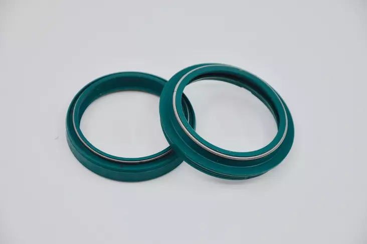 SKF Heavy Duty Oil & Dust Seal 48 mm. - WP - Duell MP varaosat ja tarvikkeet - 124932 - 1