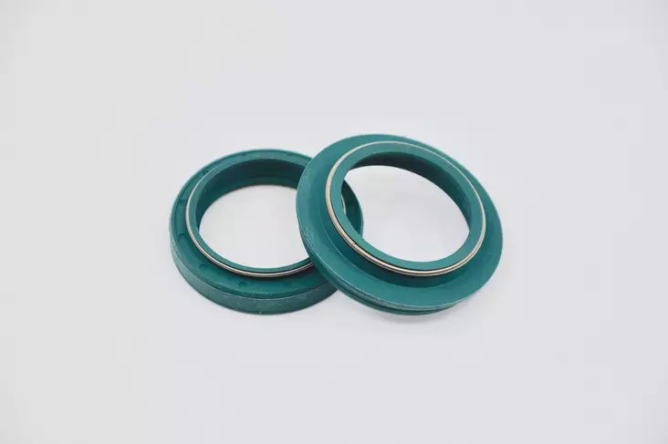 SKF Oil & Dust Seal 36 mm. - KAYABA - Duell MP varaosat ja tarvikkeet - 124922 - 1