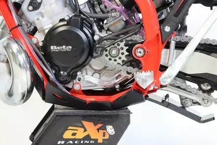 AXP Xtrem HDPE Skid Plate Black Beta 125/200RR 20-22 - Duell MP varaosat ja tarvikkeet - 86452 - 1