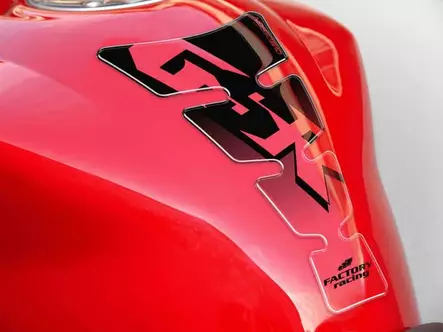 Puig Tank Pad Spirit Gsr C/Black-Clear - Duell MP varaosat ja tarvikkeet - 93832 - 1