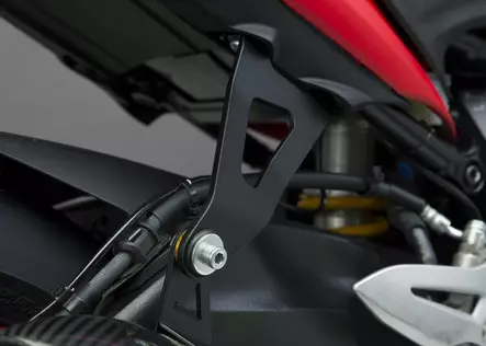 Yoshimura Suzuki Gsx-S1000/F 2016-18 Aluminum Muffler Bracket Kit - Duell MP varaosat ja tarvikkeet - 113982 - 1