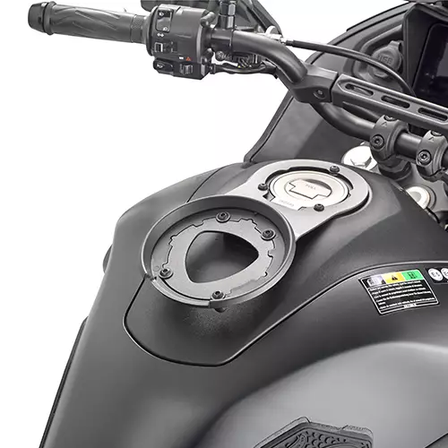Givi Flange Yamaha Tracer 700 (20-24) - Duell MP varaosat ja tarvikkeet - 102813 - 1