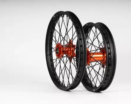 Sixty5 KTM Musta/Oranssi Enduro 1.6-21"/2.15-18" vannesarja - Duell MP varaosat ja tarvikkeet - 63593 - 1