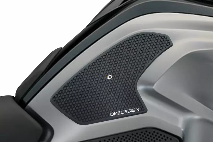 Puig Lateral Tank Pads Bmw C/Black - Duell MP varaosat ja tarvikkeet - 99754 - 1