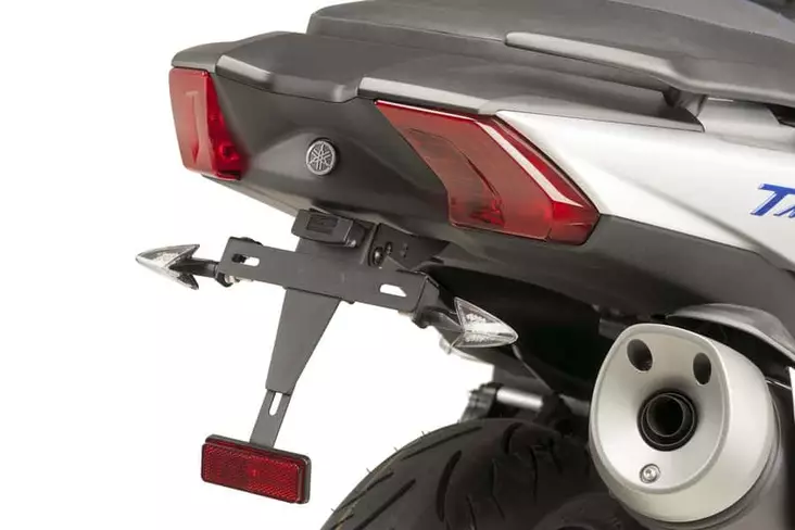 Puig License Support Yamaha Tmax/Dx/Sx 17-18' C/Black - Duell MP varaosat ja tarvikkeet - 90224 - 1