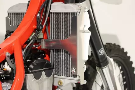 AXP Radiator Guards Beta 350RR/390RR/430RR/480RR/500RR 20-22 - Duell MP varaosat ja tarvikkeet - 86974 - 1