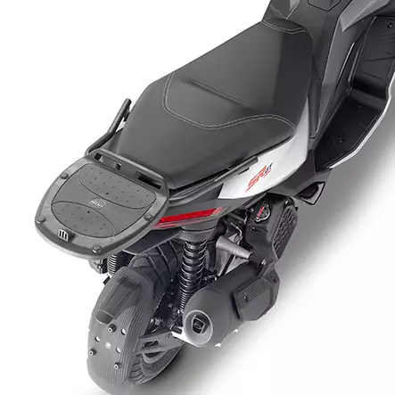Givi REAR RACK APRILIA SR GT 125-200 (2022) - Duell MP varaosat ja tarvikkeet - 102364 - 1