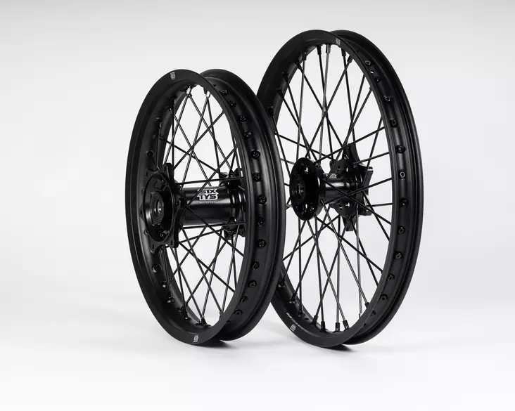 TMV KTM/HVA/GasGas Musta/Musta 1.6-21/2.15-19 MX vannesarja - Duell MP varaosat ja tarvikkeet - 63565 - 1