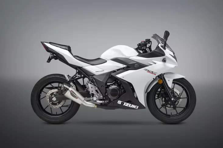 Yoshimura Slip-On Suzuki Gsx250R 2018-19 Street Alpha T So Ss-Ss-Cf Works Finis - Duell MP varaosat ja tarvikkeet - 113655 - 1