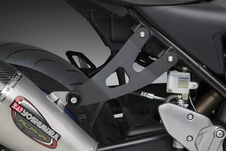 Yoshimura Suzuki Sv650 2017-20 / Sv650X 2020 Aluminum Muffler Bracket - Duell MP varaosat ja tarvikkeet - 113525 - 1