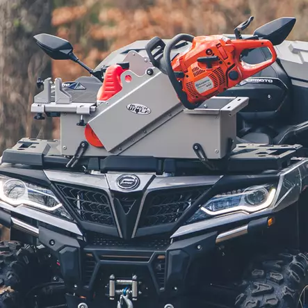 Black Wolf Moottorisahateline ja laatikko mönkijään - Yleismalliset kuljetuslaatikot - 1065 - 2