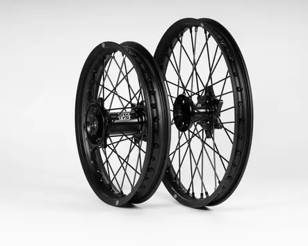 TMV KTM/HVA/GasGas Musta/Musta 1.6-21/2.15-19 MX vannesarja - Duell MP varaosat ja tarvikkeet - 63565 - 1
