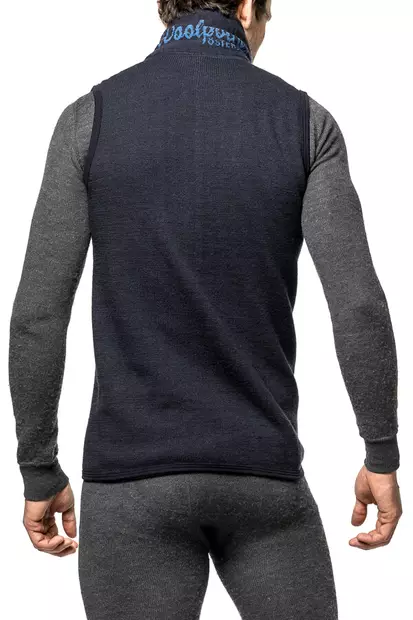 Woolpower Vest 400 Merino Mid layer Musta, S - Duell ajovarusteet - 58275 - 1