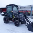 Solis 26 HST XL 4WD Juhlamalli, etukuormaajalla ja lämpöhytillä - Solis Traktorit - 855 - 1