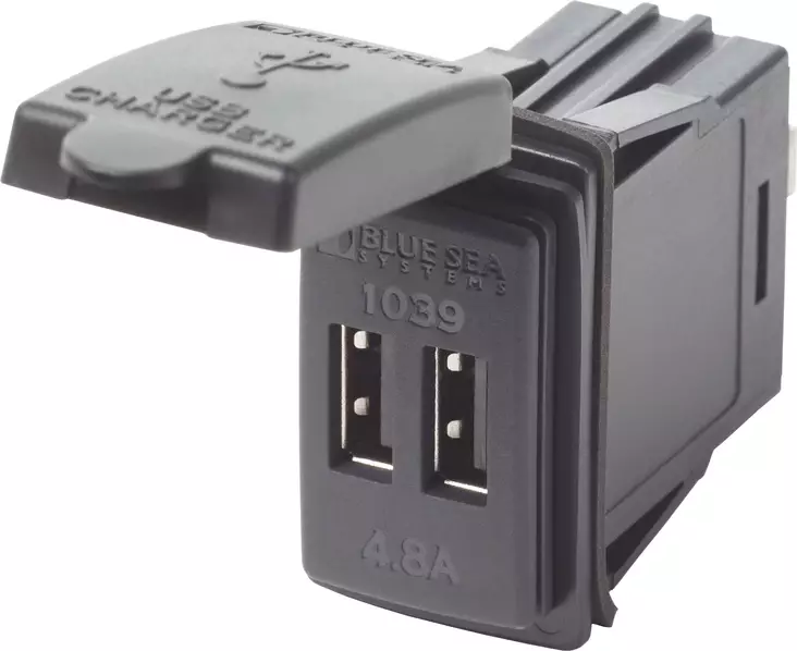 Blue Sea Fast charge 4.8A Dual chargers - Duell venetarvikkeet - 132196 - 1