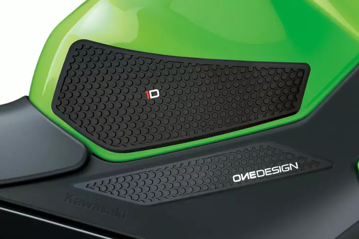 Puig Lateral Tank Pads Kawasaki C/Black - Duell MP varaosat ja tarvikkeet - 99306 - 1