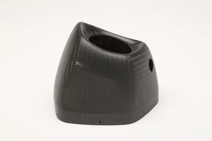 Yoshimura Ym1 Cf End Cap Cover, Rh, Flat - Duell MP varaosat ja tarvikkeet - 113086 - 1