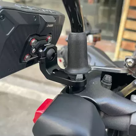 Chigee Sivupeiliin kiinnitettävä teline M8-M10 - Chigee Ajojärjestelmä - 686 - 2