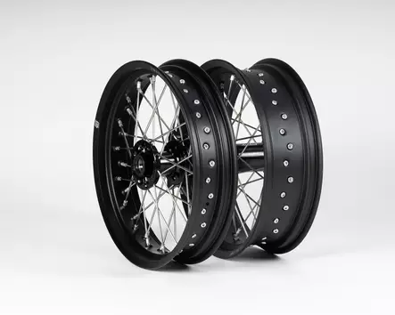 TMV KTM/HVA/GasGas Supermoto Musta/Musta vannesarja 3.5-17/5.0-17 - Duell MP varaosat ja tarvikkeet - 64046 - 1