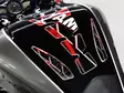 Puig Tank Pad Wings Yamaha C/Red-Black - Duell MP varaosat ja tarvikkeet - 93386 - 1
