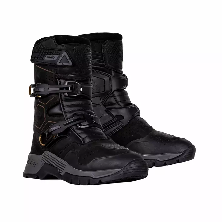 Leatt Ajosaapas ADV HydraDri 7.5 Lyhyt US11/UK10/EU45.5/CM29.5 Stealth Musta/Ha - Duell ajovarusteet - 44537 - 1