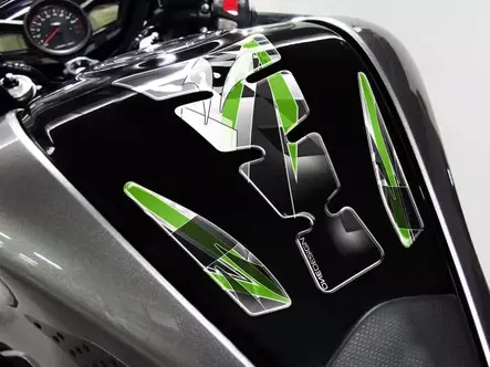 Puig Tank Pad Wings Kawasaki C/Black-Green - Duell MP varaosat ja tarvikkeet - 94087 - 1