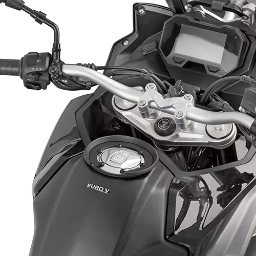 Givi FLANGE FITT. TANKLOCK VOGE BRIVIDO 500R - Duell MP varaosat ja tarvikkeet - 102348 - 1