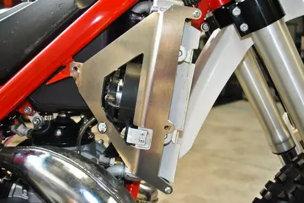 AXP Radiator Guards Beta 300Xtrainer 16-22 - Duell MP varaosat ja tarvikkeet - 86568 - 1