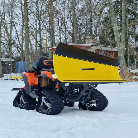 Iron Baltic 1520 mm ETUKIINNITTEINEN muovinen alueaurapaketti - Etukiinnitteiset aurapaketit - 668 - 2