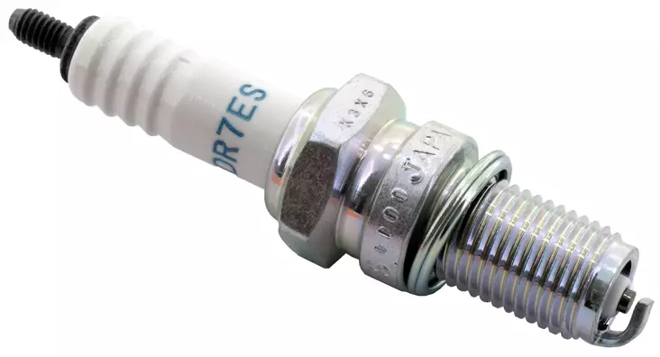 NGK sparkplug DR7ES - Duell muut varaosat ja tarvikkeet - 134219 - 1