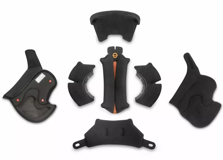 Schuberth C5/E2 Setti sisustalla poskipaloilla ja niskapehmusteella, 59 - Duell ajovarusteet - 65629 - 1